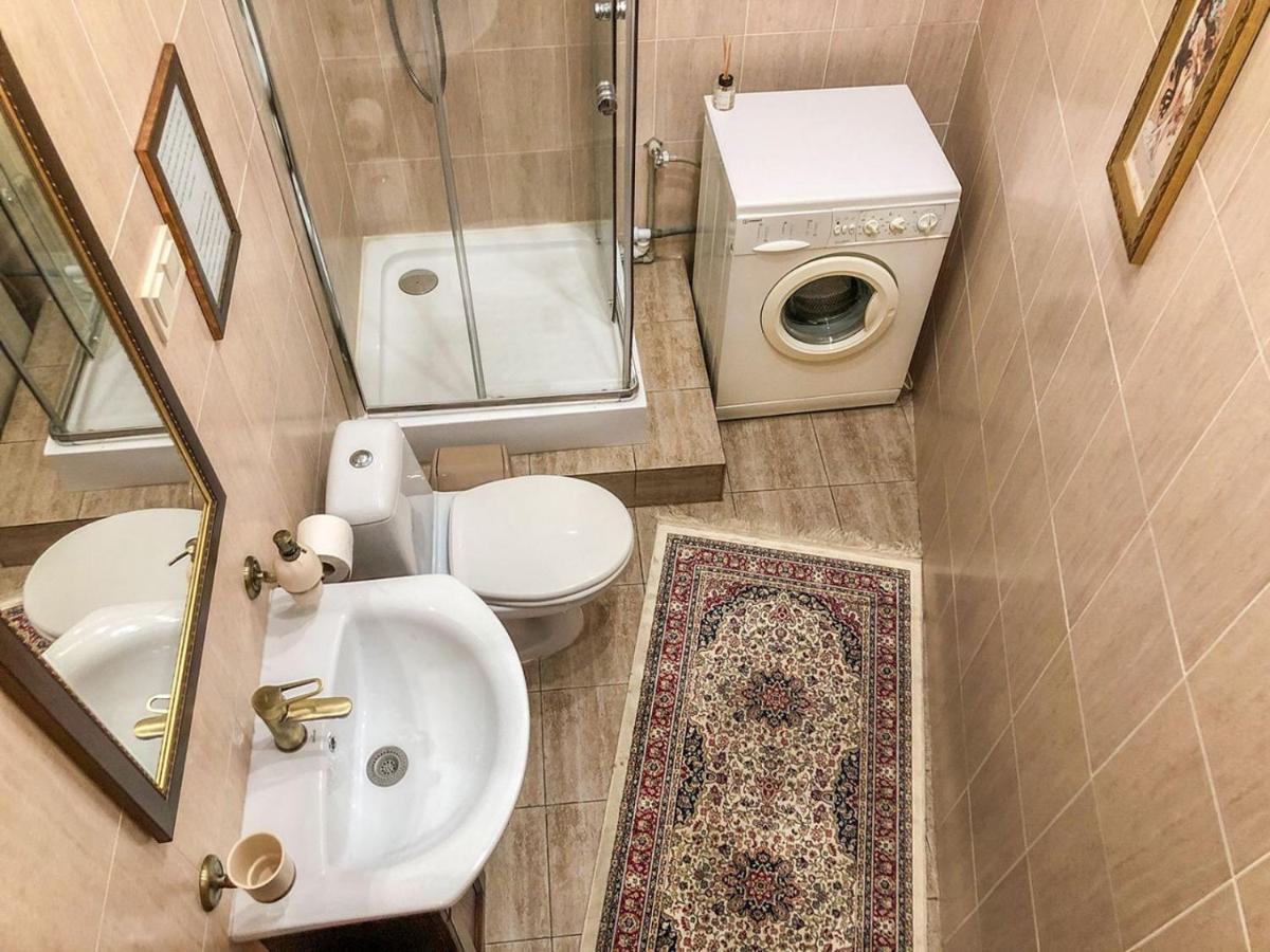 Mini-Hotel In The Very Heart Of Odessa Екстер'єр фото